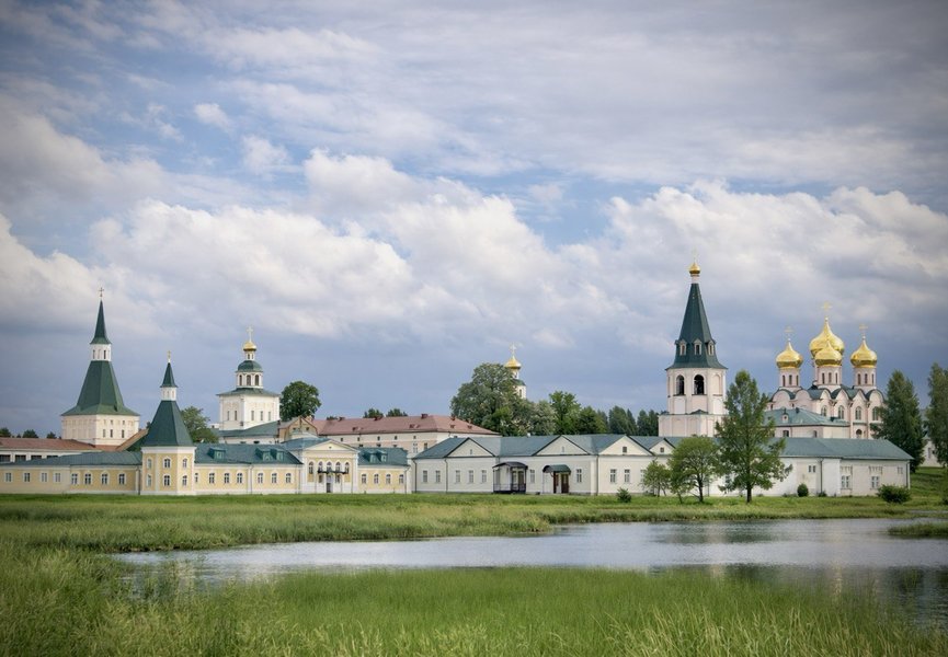Русский Афон на озере Света