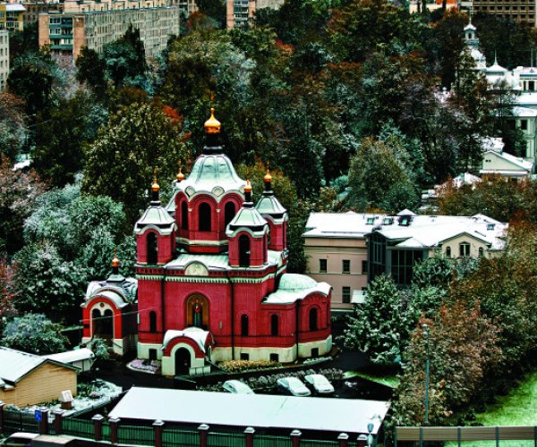 В усадьбе Грачевка