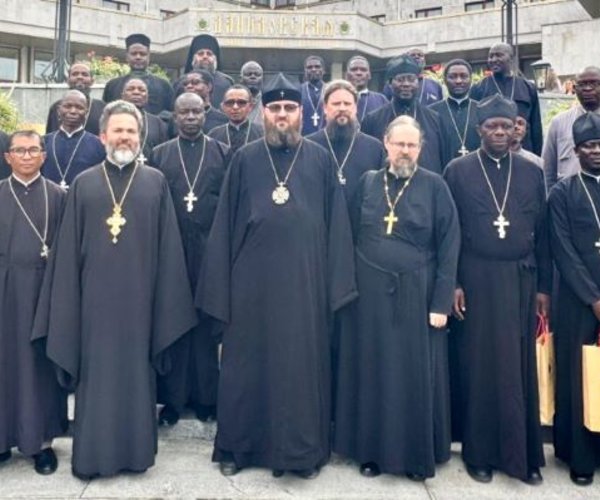 Началась паломническая поездка в Россию благочинных Патриаршего экзархата Африки