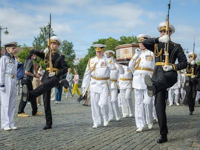 Мощи святого Феодора Ушакова принесены в Кронштадт