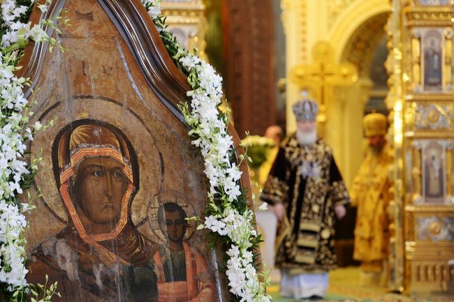Главную святыню Смоленска доставят в Москву для Общемосковского крестного хода